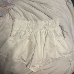 get your flirt on free people shorts